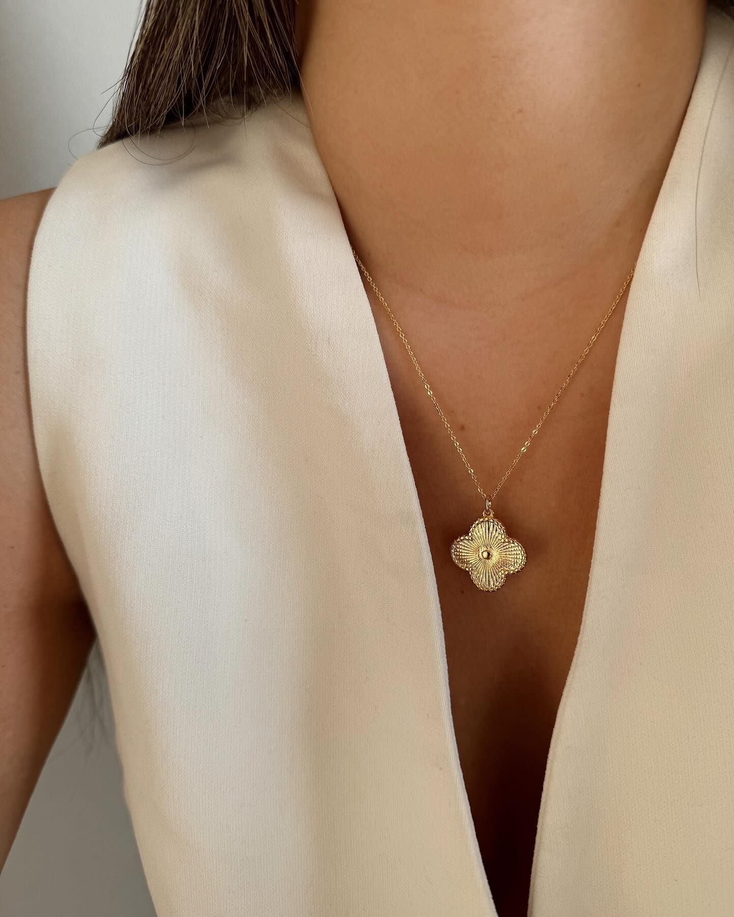 COLLAR TREBOL (Estilo VAN CLEEF) PLATA FINA| ENVÍO GRATIS