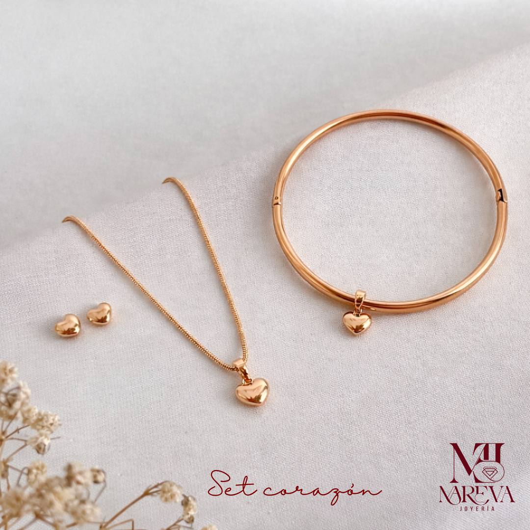 SET CORAZÓN AMOR ETERNO (COLLAR Y PULSERA)-DOBLE BAÑO EN ORO